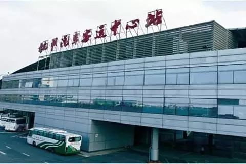 杭州汽车客运中心有寄存行李的地方吗?