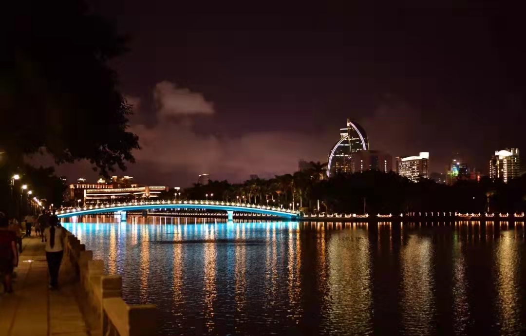 厦门行李寄存
